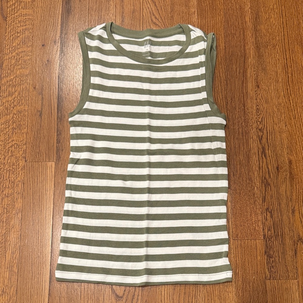 GAP Tank Top